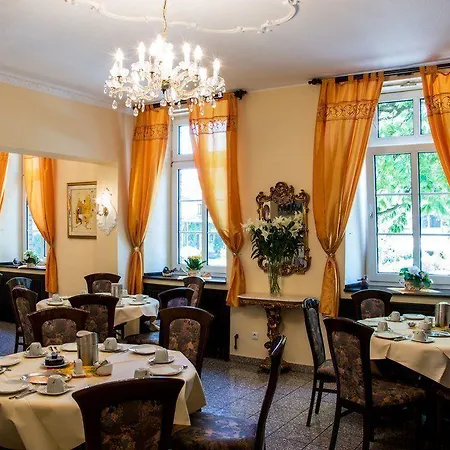 Gut Keuchhof 3* Colonia